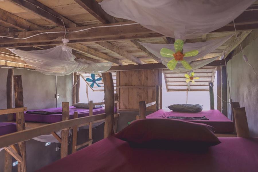 The Bonsai Hostel Koh Rong Sanloem Buitenkant foto