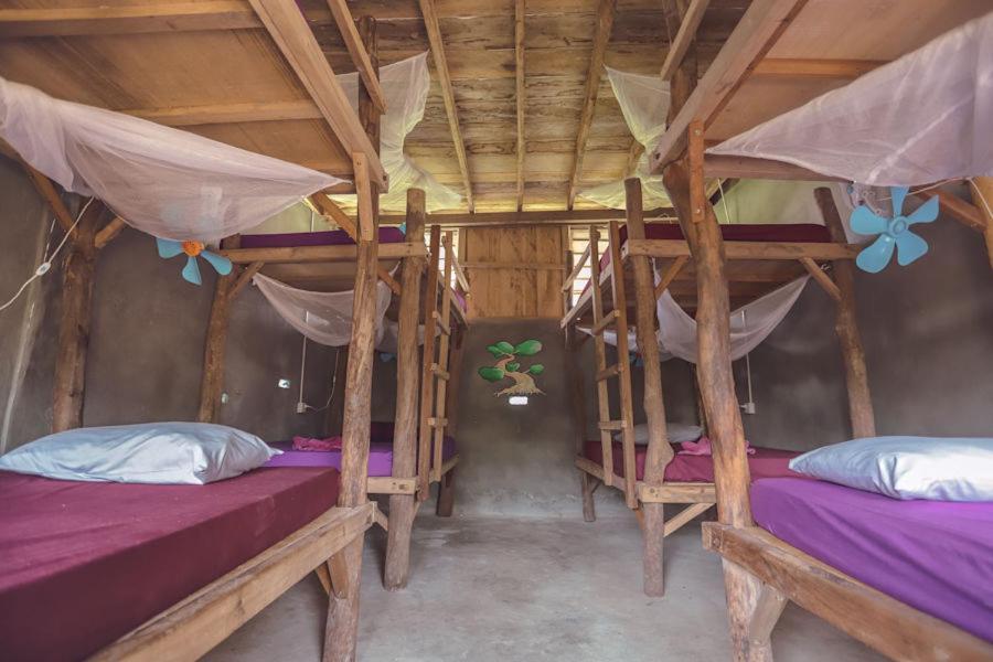The Bonsai Hostel Koh Rong Sanloem Buitenkant foto